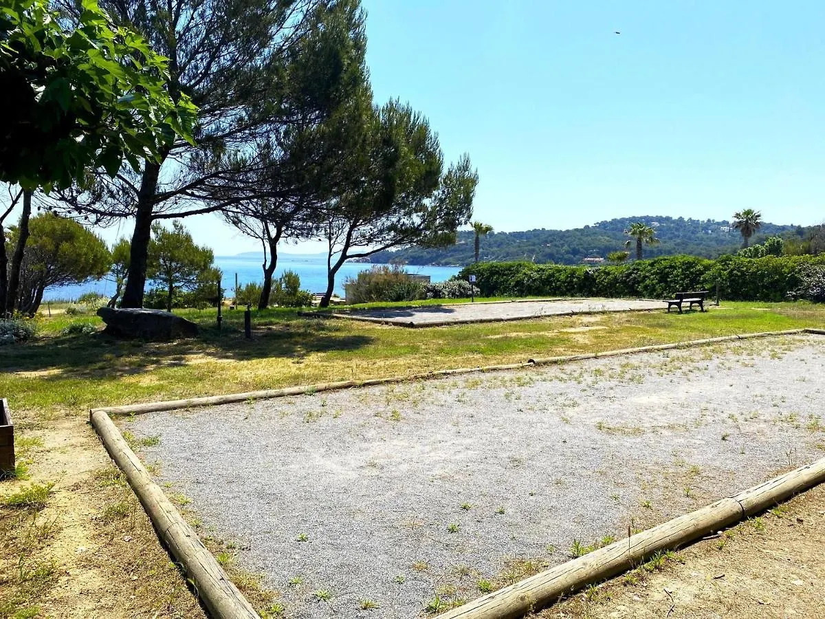 Villa For 8 People In An Estate Near The Sea Bormes-les-Mimosas Holiday home